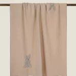 Frati SWEET RABBIT BEIGE БЕЖЕВЫЙ Плед 30% вискоза 70% полиэстер. Frati Home Италия. ЭКО ТЕКСТИЛЬ интернет-магазин (3)